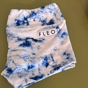 Fleo original size small